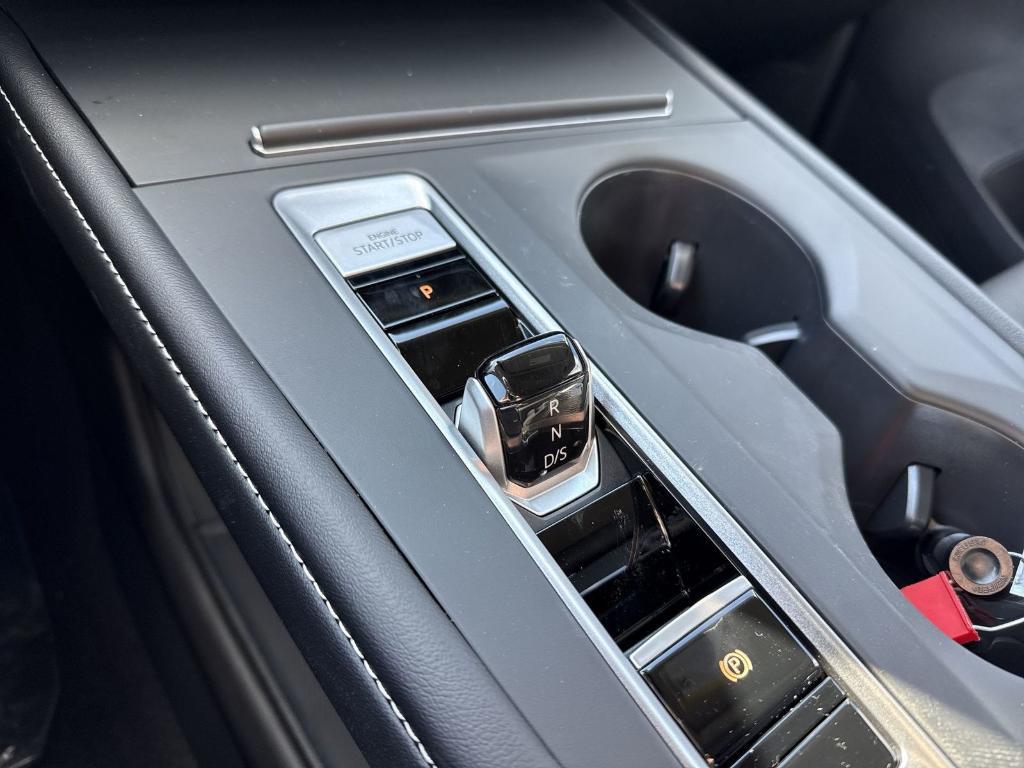 new 2026 Volkswagen Atlas car, priced at $40,404