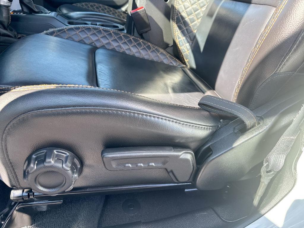used 2022 Jeep Wrangler Unlimited car, priced at $32,999