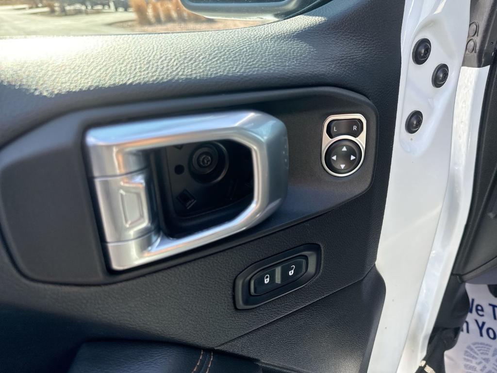used 2022 Jeep Wrangler Unlimited car, priced at $32,999