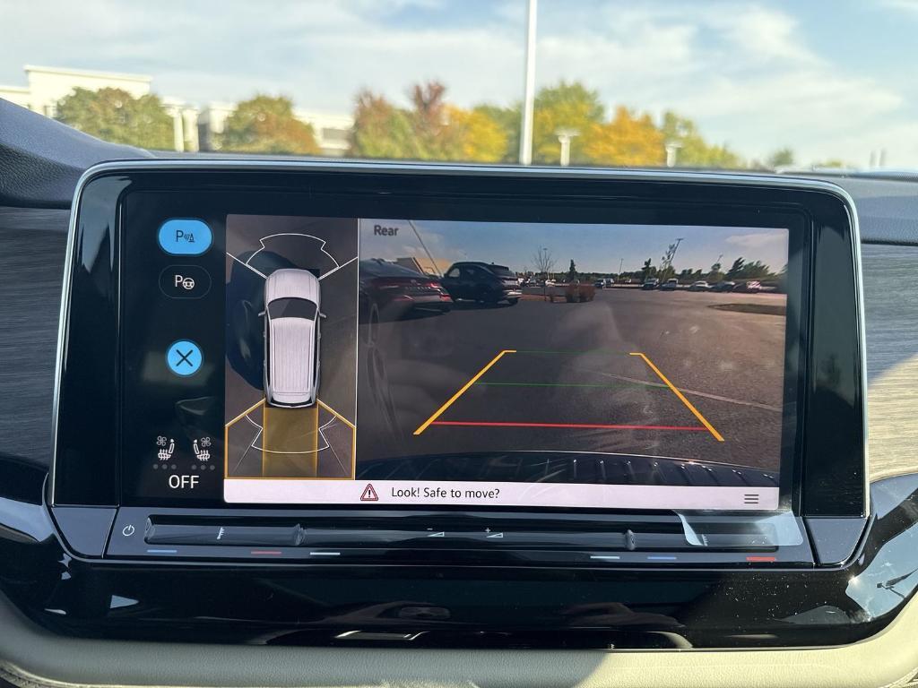 new 2026 Volkswagen Atlas car, priced at $53,035