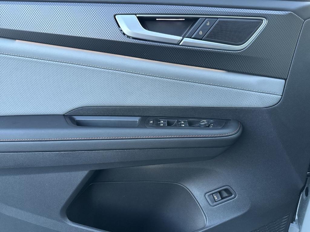 new 2026 Volkswagen Atlas car, priced at $46,681