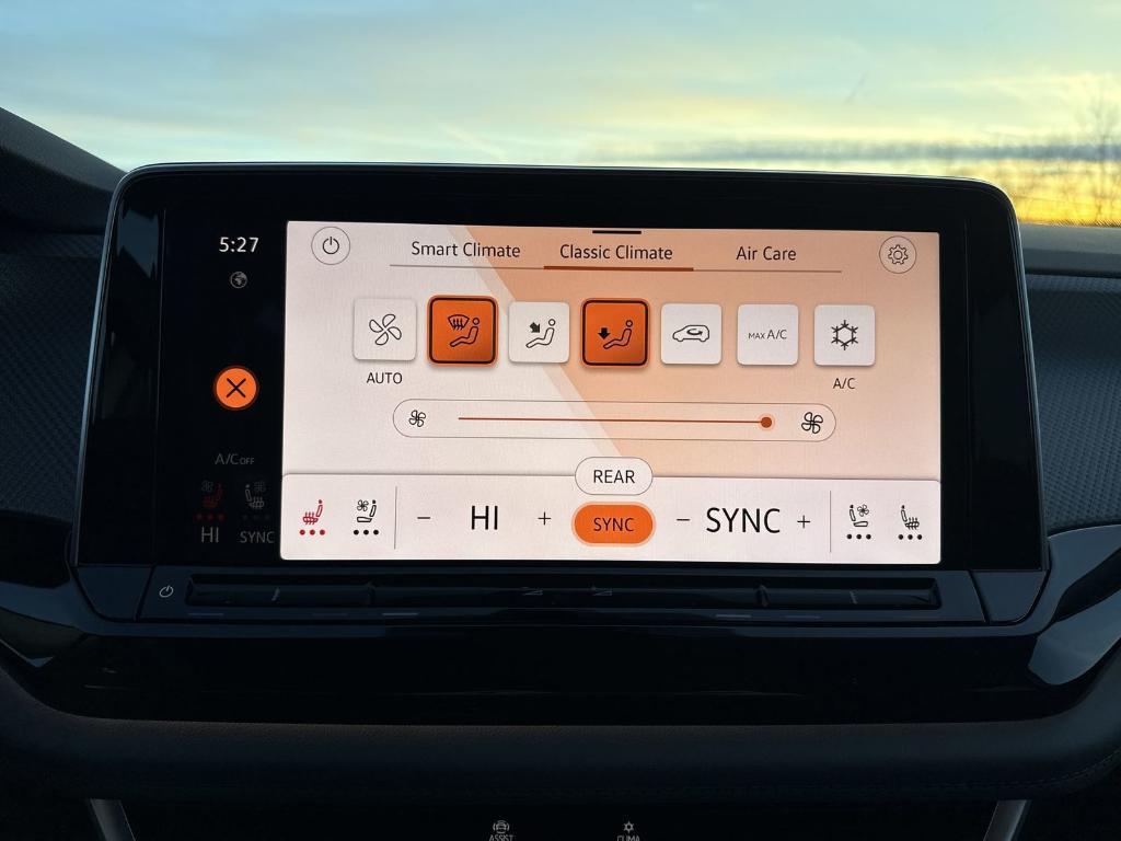 new 2026 Volkswagen Atlas car, priced at $46,681