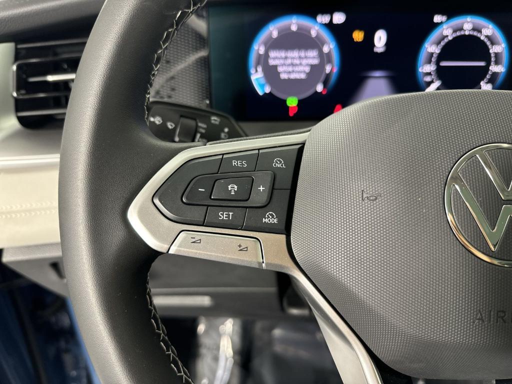 used 2025 Volkswagen Tiguan car, priced at $28,497