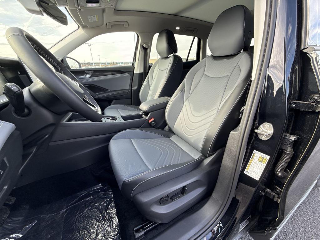 new 2026 Volkswagen Tiguan car, priced at $32,760