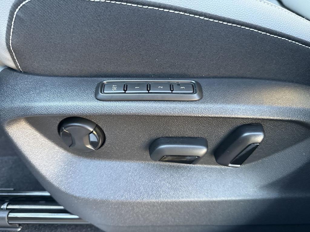 new 2026 Volkswagen Atlas Cross Sport car, priced at $44,140