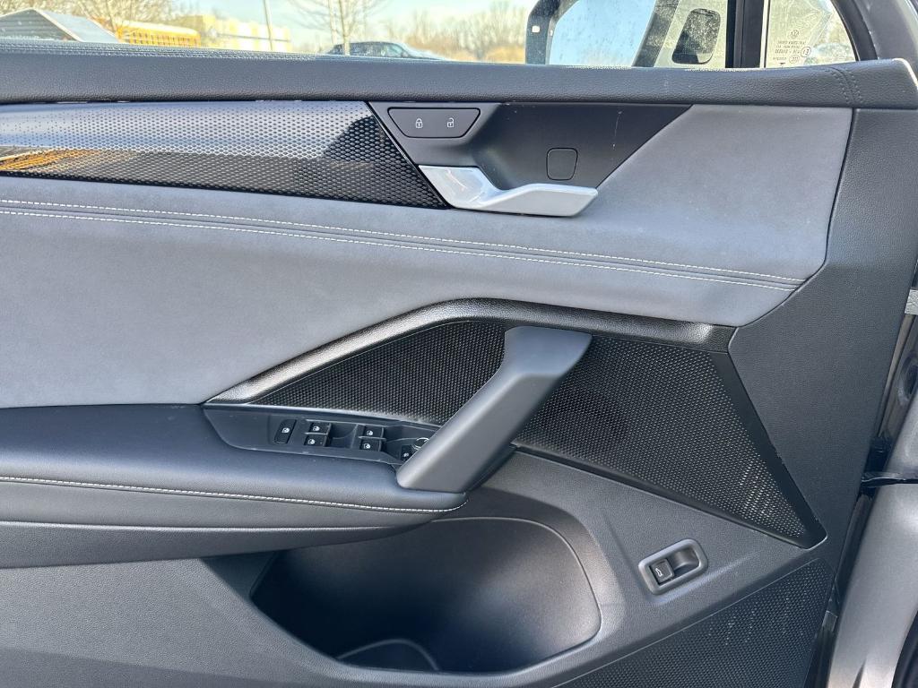 new 2026 Volkswagen Tiguan car, priced at $36,560