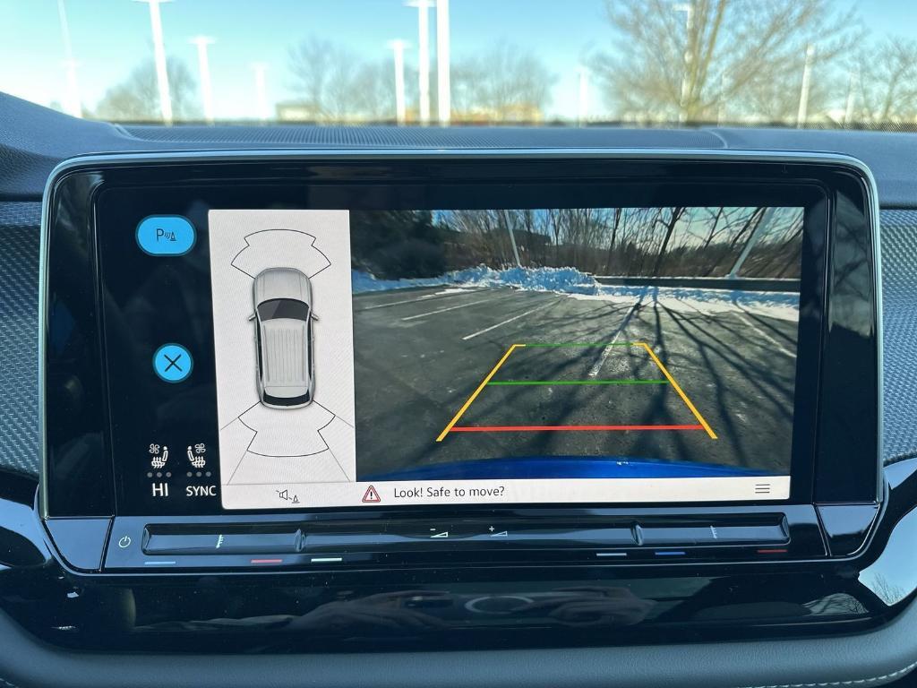 new 2024 Volkswagen Atlas Cross Sport car, priced at $39,999