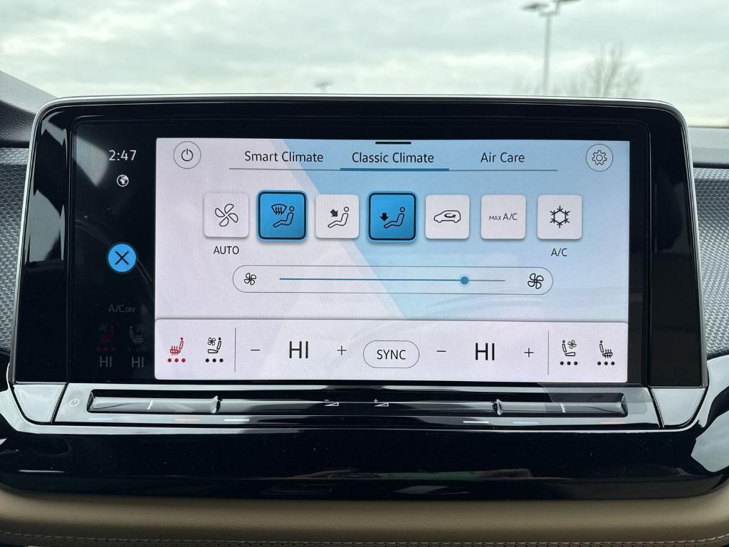 new 2026 Volkswagen Atlas Cross Sport car, priced at $45,524