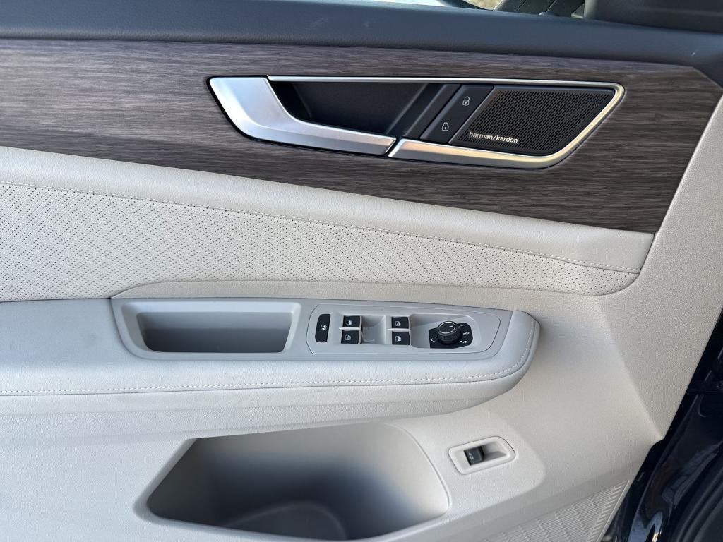 new 2026 Volkswagen Atlas car, priced at $51,981