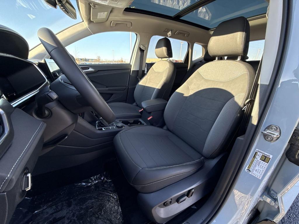 new 2026 Volkswagen Taos car, priced at $35,314