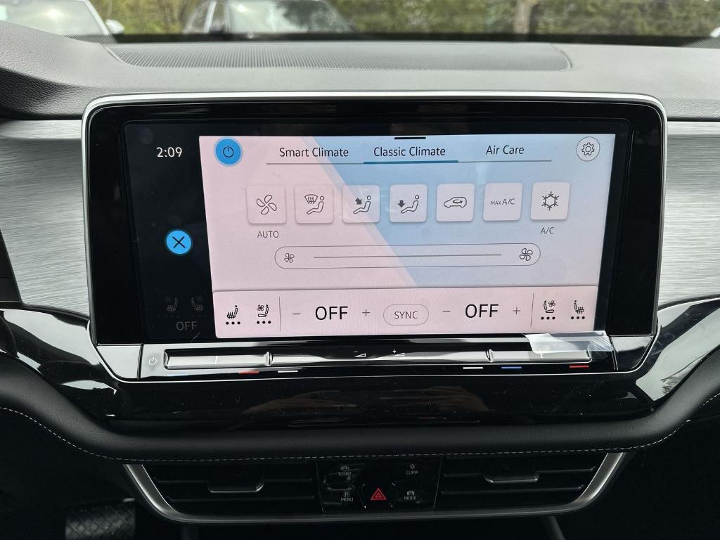 new 2025 Volkswagen Atlas Cross Sport car, priced at $36,375