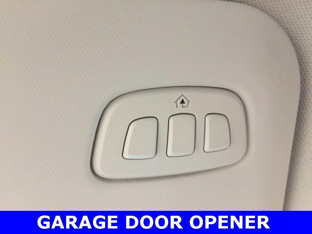 used 2022 Ford Escape car, priced at $20,495