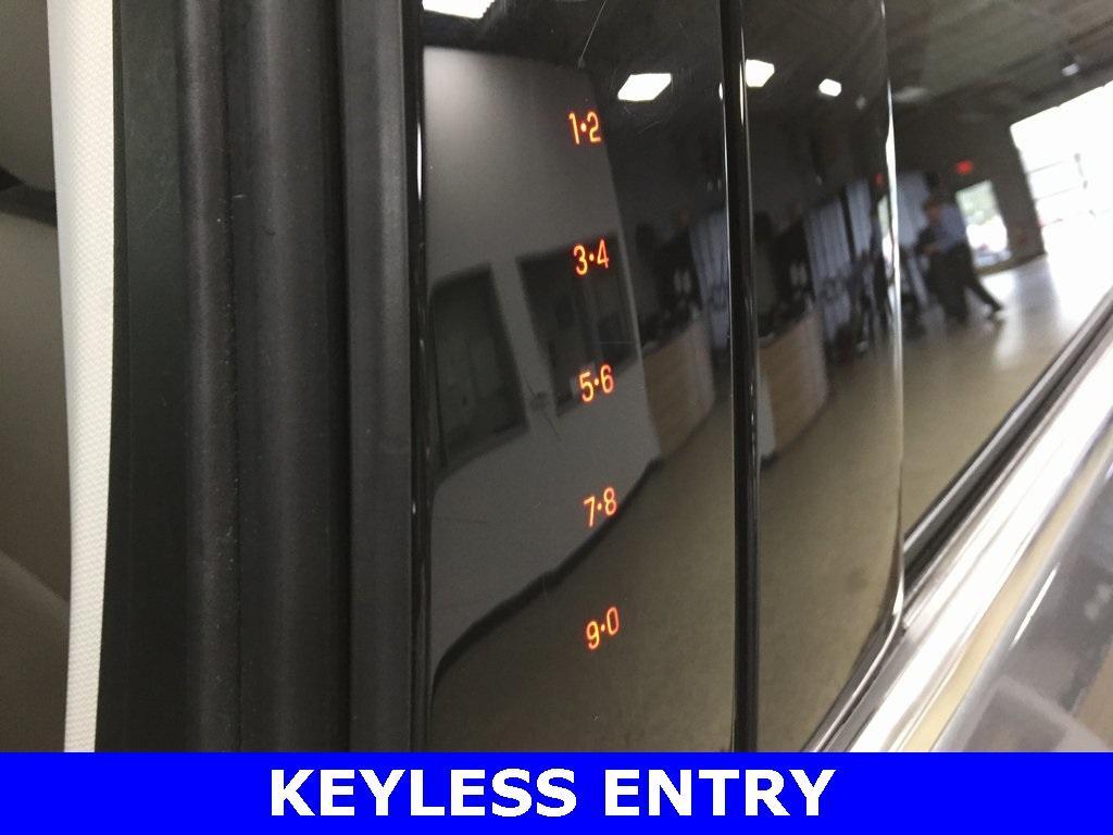 used 2022 Ford Escape car, priced at $20,495