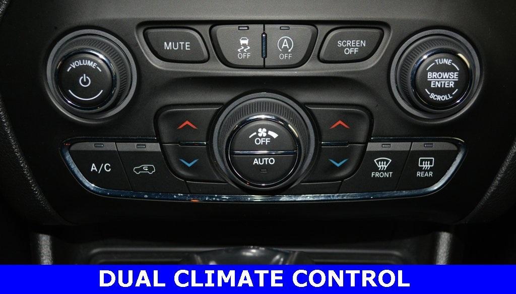 used 2022 Jeep Cherokee car, priced at $23,995