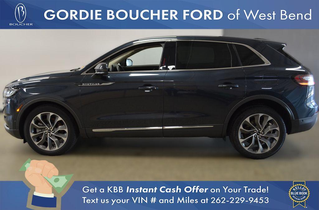 used 2023 Lincoln Nautilus car, priced at $38,495