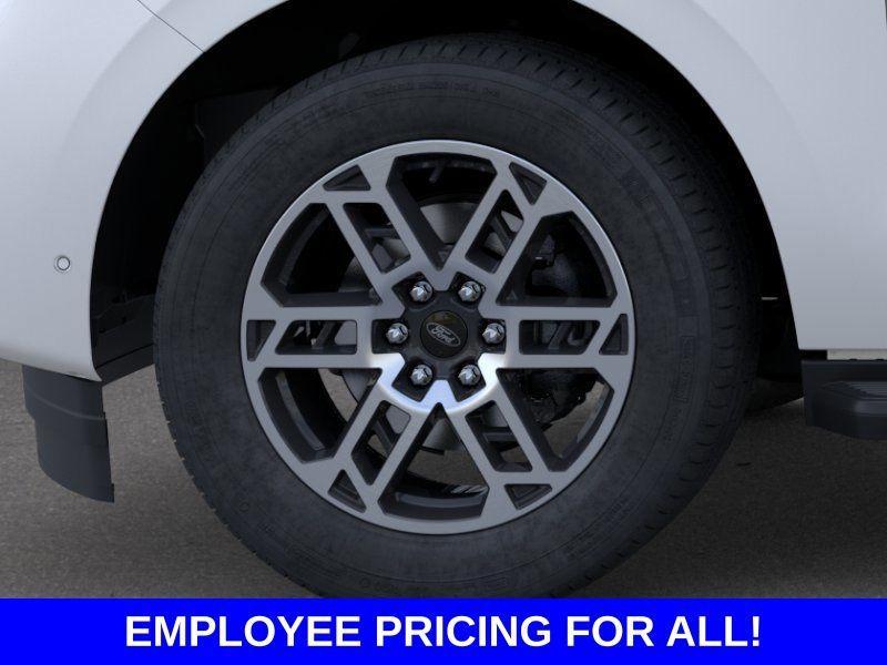 new 2026 Ford Expedition car, priced at $70,994