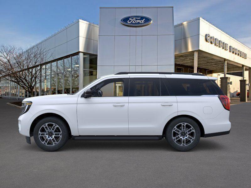 new 2026 Ford Expedition car, priced at $74,725