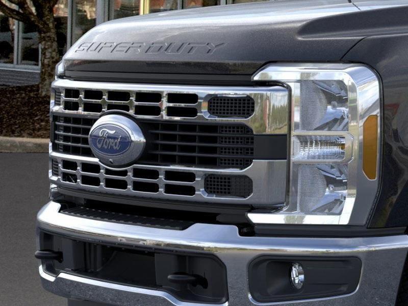 new 2025 Ford F-350 car, priced at $52,171