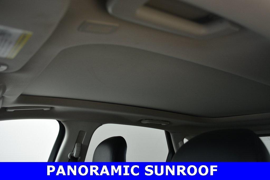 used 2019 Ford Edge car, priced at $12,895