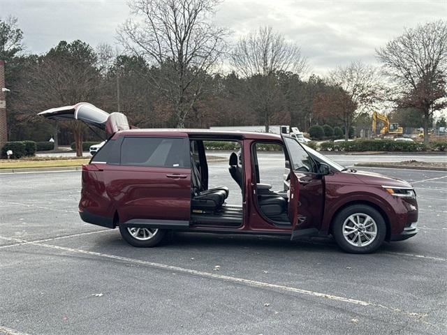 used 2024 Kia Carnival car, priced at $18,991