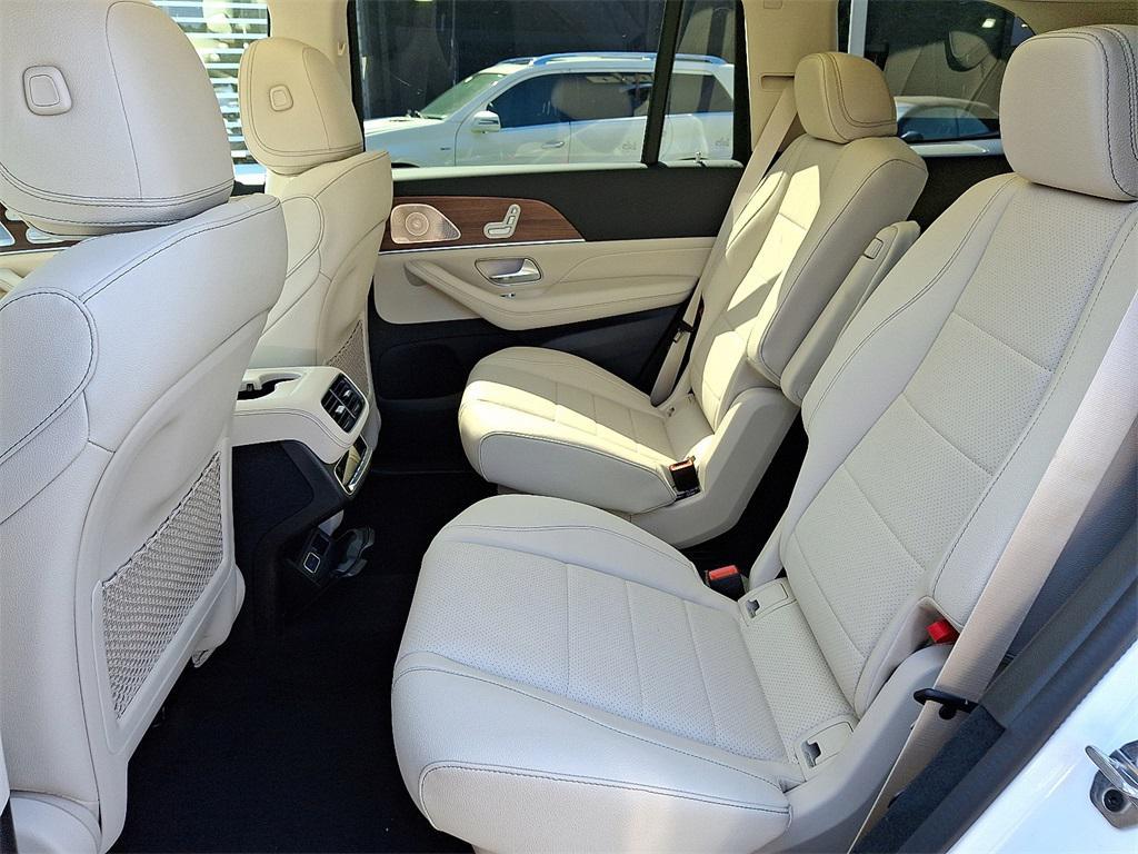 new 2026 Mercedes-Benz GLS 450 car, priced at $92,330