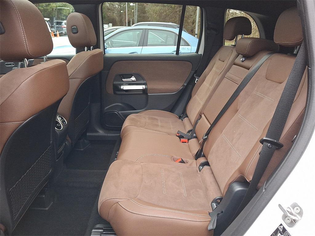 used 2025 Mercedes-Benz GLB 250 car, priced at $43,981