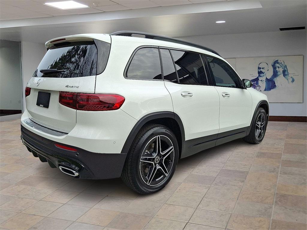 used 2025 Mercedes-Benz GLB 250 car, priced at $43,981