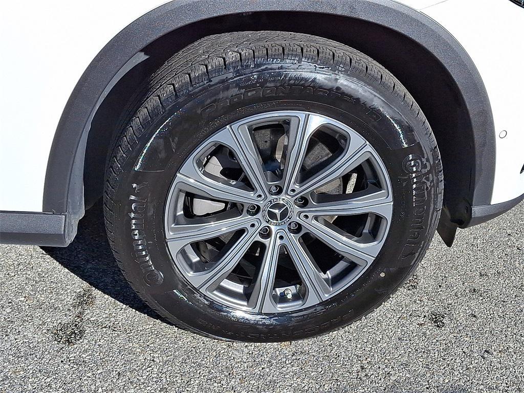 used 2025 Mercedes-Benz GLC 300 car, priced at $48,481