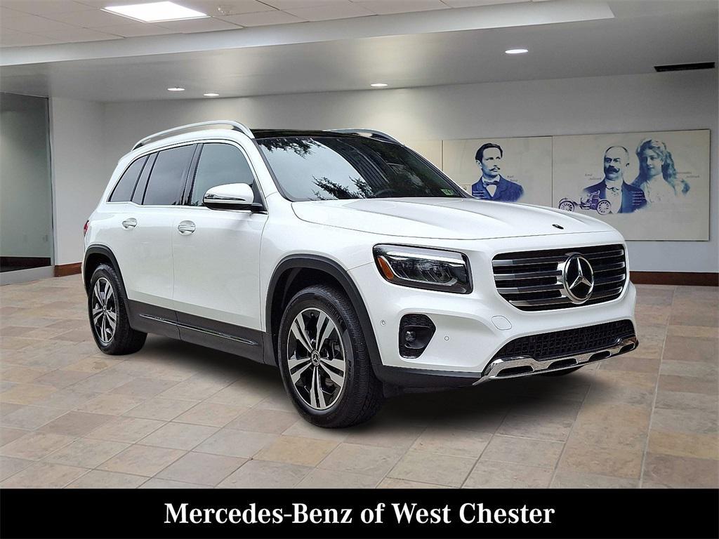used 2025 Mercedes-Benz GLB 250 car, priced at $43,481
