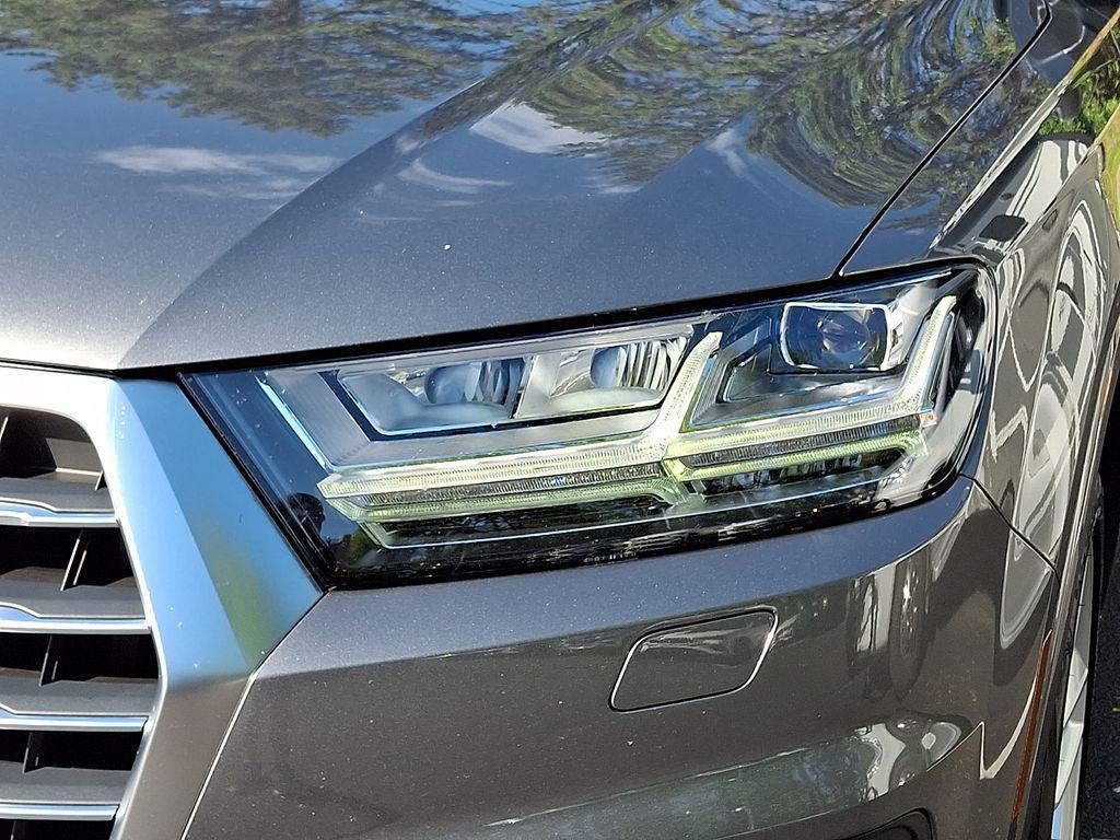 used 2017 Audi Q7 car, priced at $17,981
