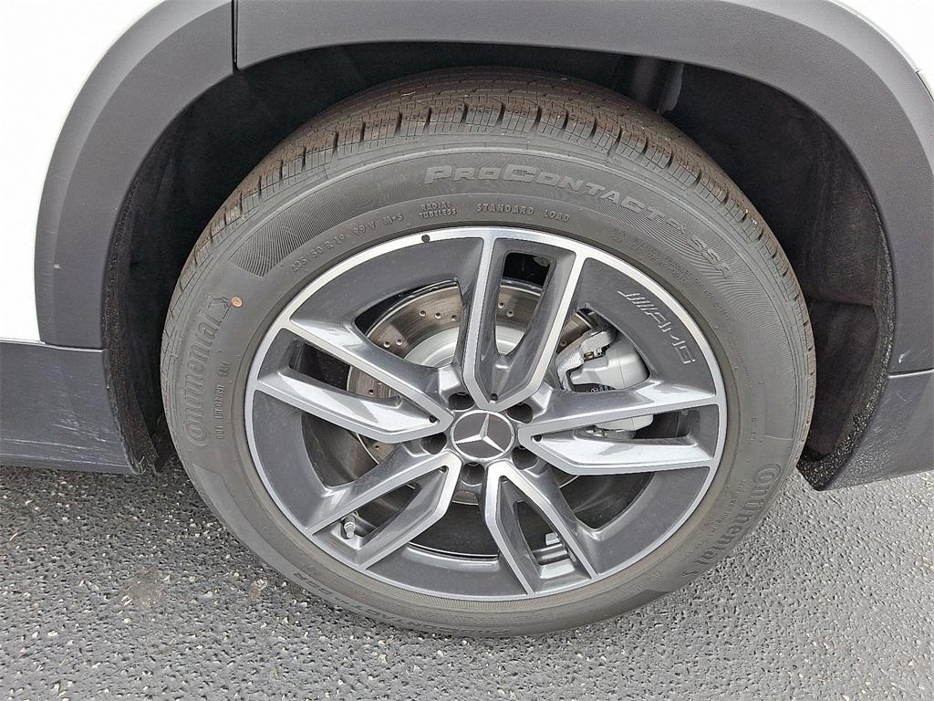 new 2026 Mercedes-Benz AMG GLB 35 car, priced at $61,885