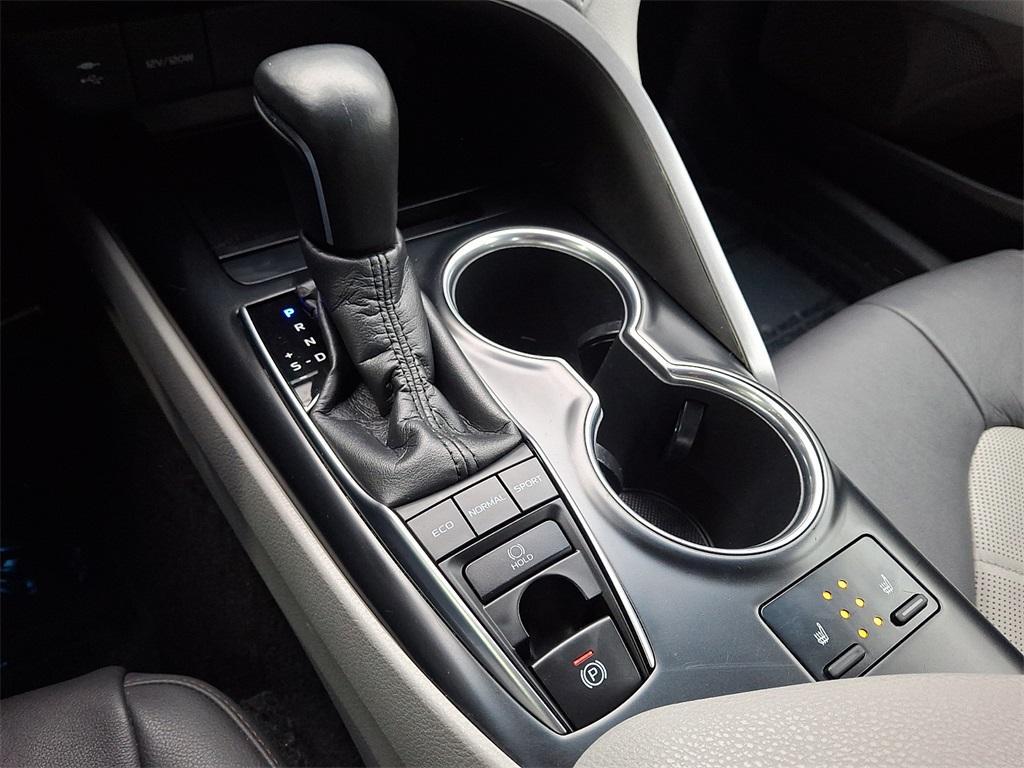 used 2018 Toyota Camry car, priced at $18,881