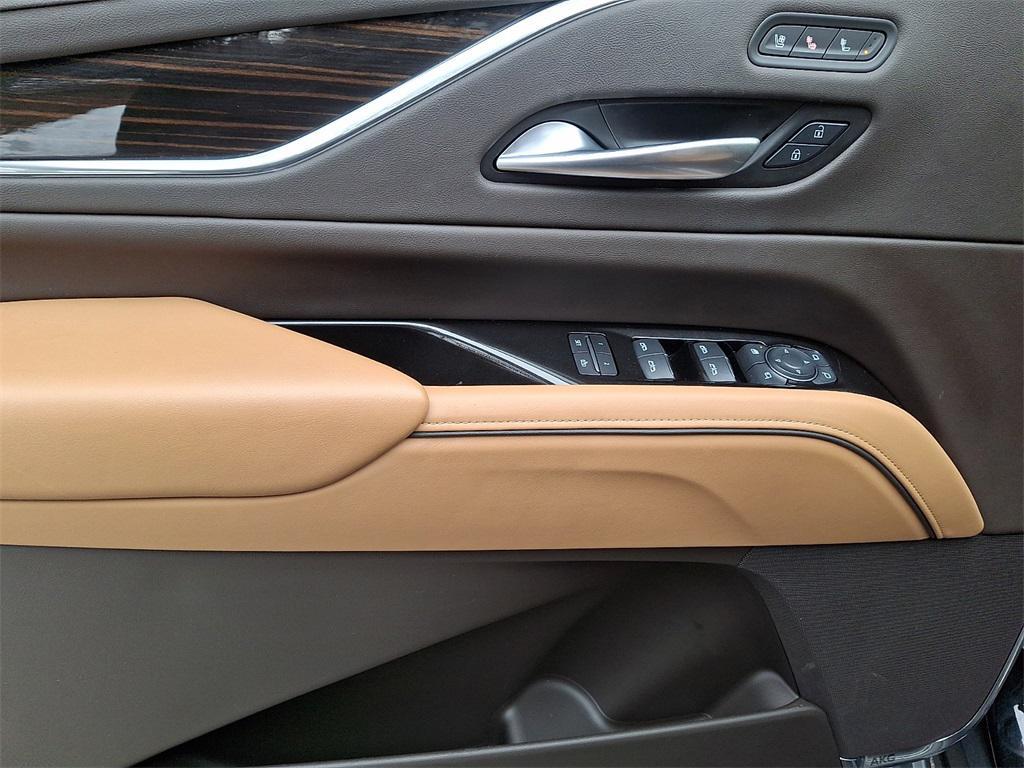 used 2024 Cadillac Escalade ESV car, priced at $78,981