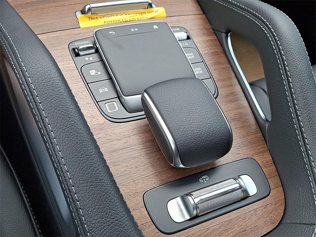 new 2025 Mercedes-Benz GLS 450 car, priced at $96,495
