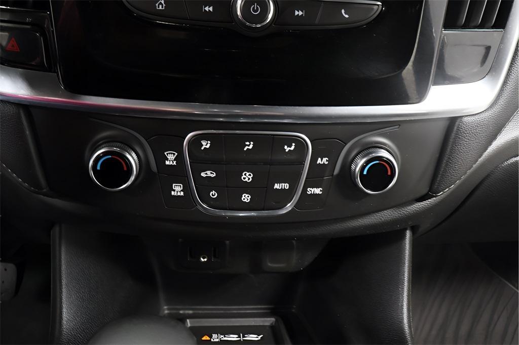 used 2023 Chevrolet Traverse car, priced at $23,980