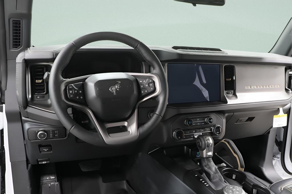 new 2025 Ford Bronco car, priced at $59,058