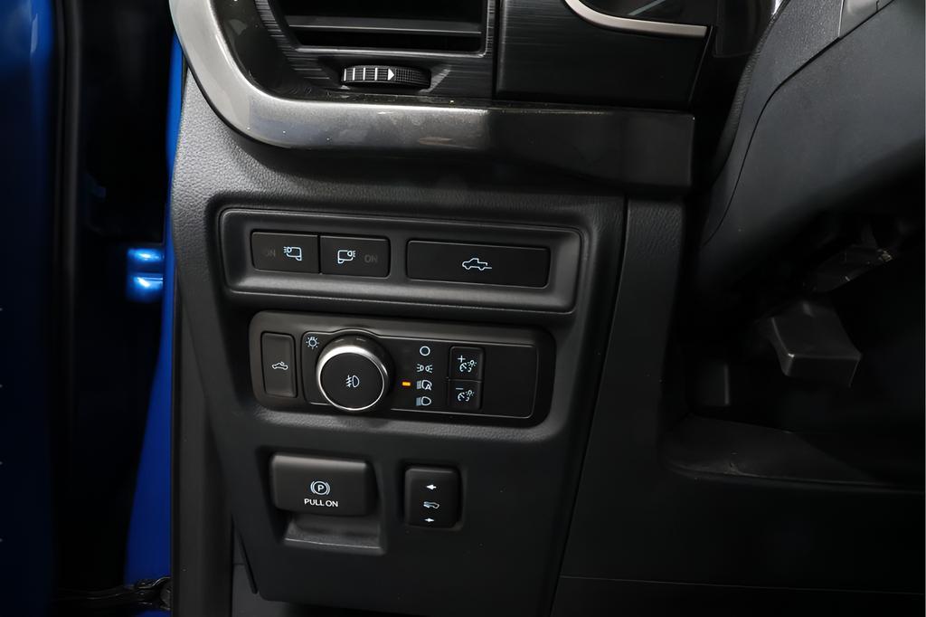 used 2021 Ford F-150 car, priced at $32,065
