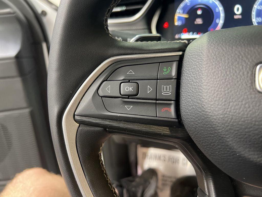 used 2025 Jeep Grand Cherokee car, priced at $36,899