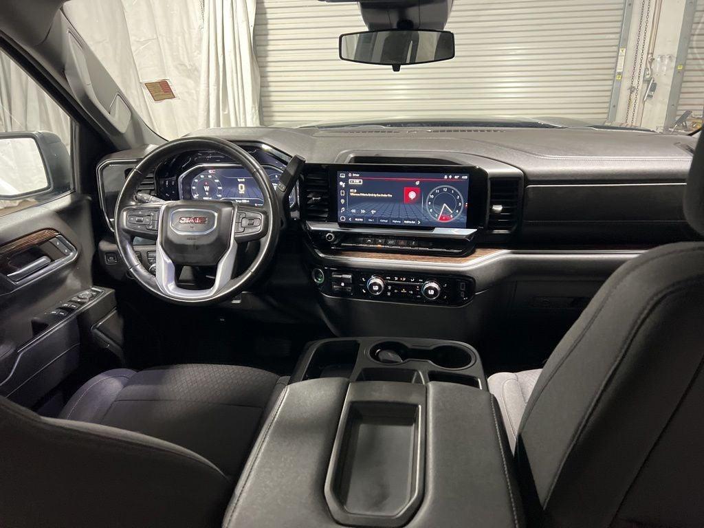 used 2024 GMC Sierra 1500 car, priced at $44,900