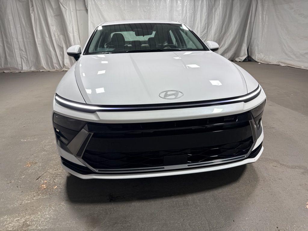 used 2025 Hyundai Sonata car, priced at $22,989