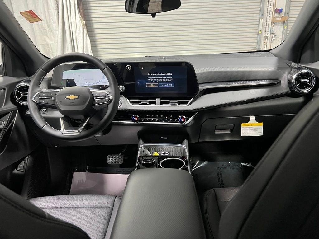 new 2026 Chevrolet Equinox car, priced at $32,970