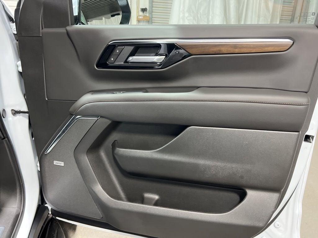 new 2026 Chevrolet Suburban car, priced at $88,975