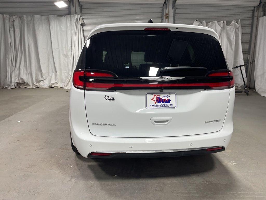 used 2026 Chrysler Pacifica car, priced at $39,450