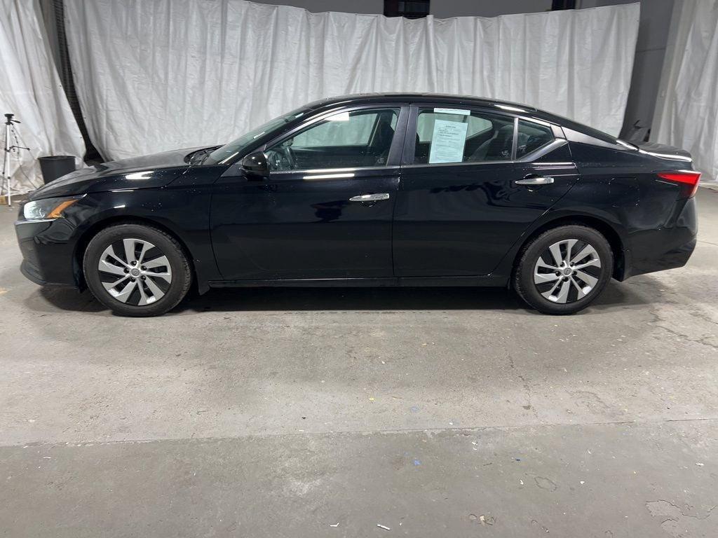 used 2023 Nissan Altima car, priced at $19,200