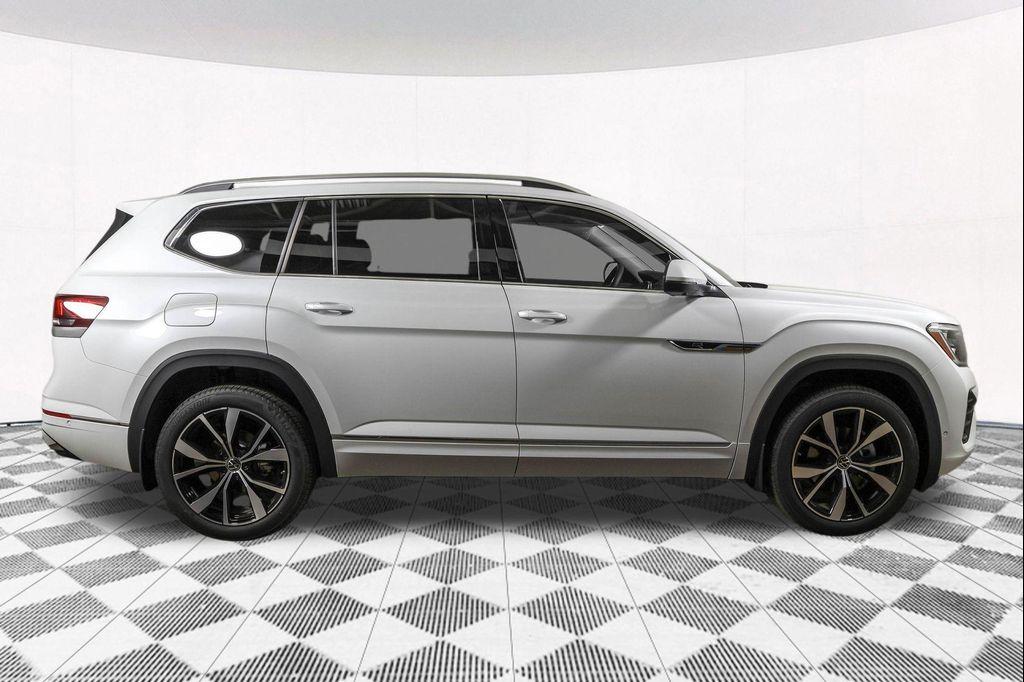 new 2026 Volkswagen Atlas car, priced at $52,587