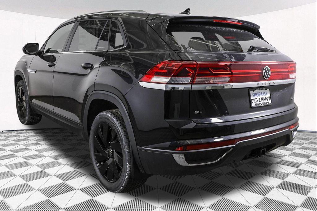 new 2026 Volkswagen Atlas Cross Sport car, priced at $44,425