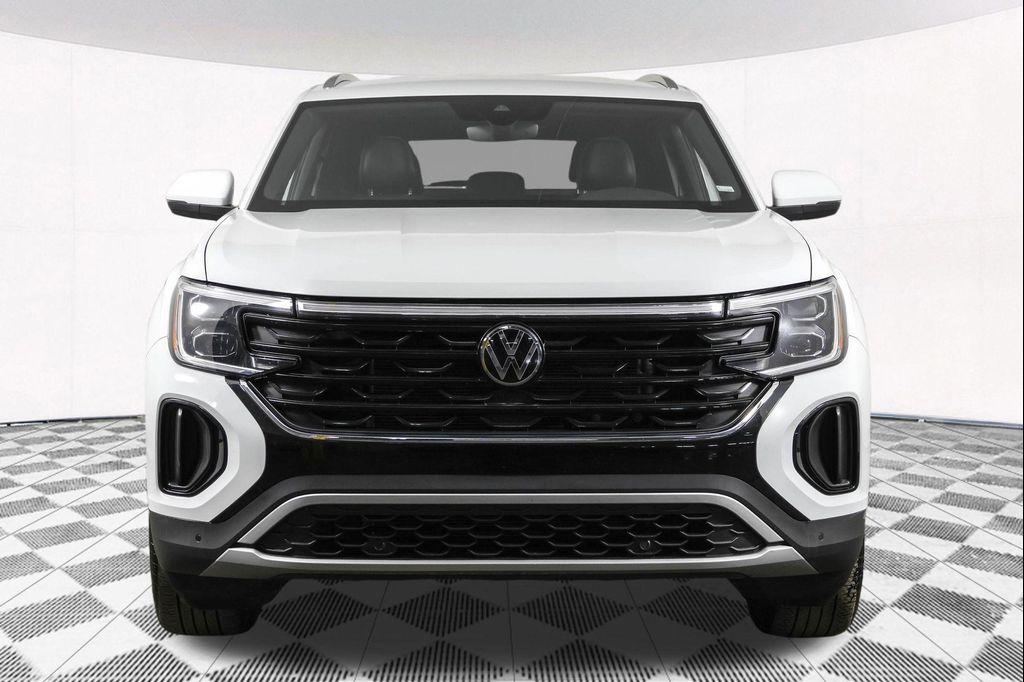 used 2024 Volkswagen Atlas Cross Sport car, priced at $26,500