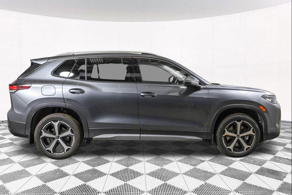 new 2026 Volkswagen Tiguan car, priced at $36,314