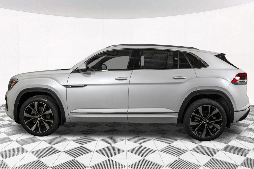 new 2026 Volkswagen Atlas Cross Sport car, priced at $52,439