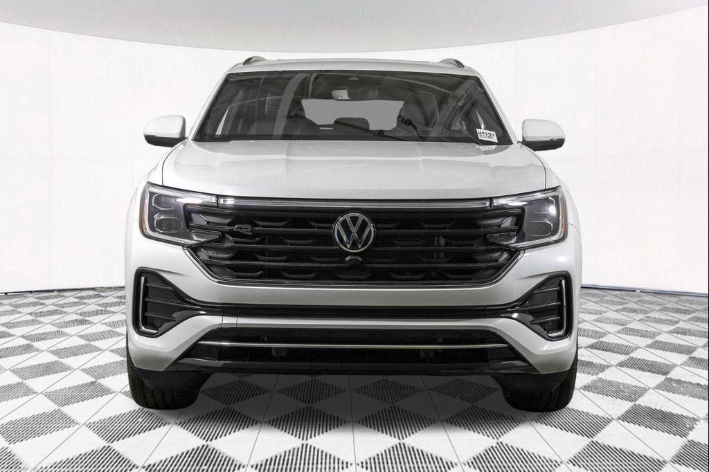 new 2026 Volkswagen Atlas Cross Sport car, priced at $52,439